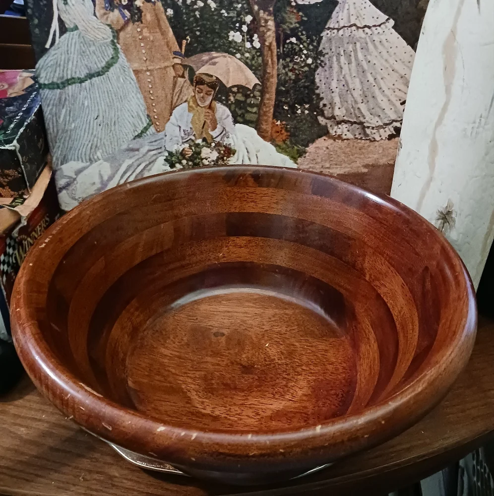 π₯ Vintage Wood Serving Bowl, Acacia Wood, 12" x 5",A Nice Bowl.π₯£π₯£ - Picture 4 of 10